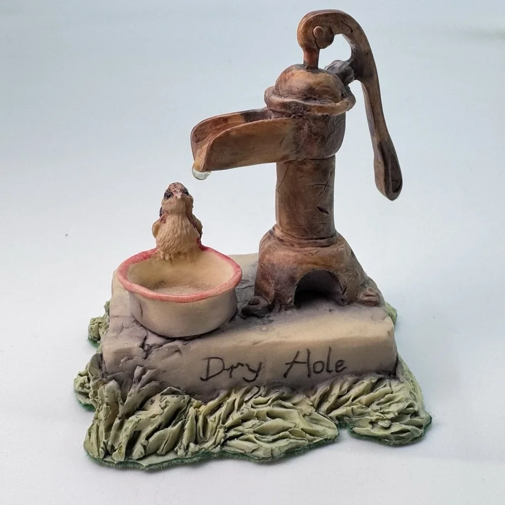Lowell Davis THIRSTY? & DRY HOLE Bird Jug Crock Water Pump Figurine LOT 2 Schmid